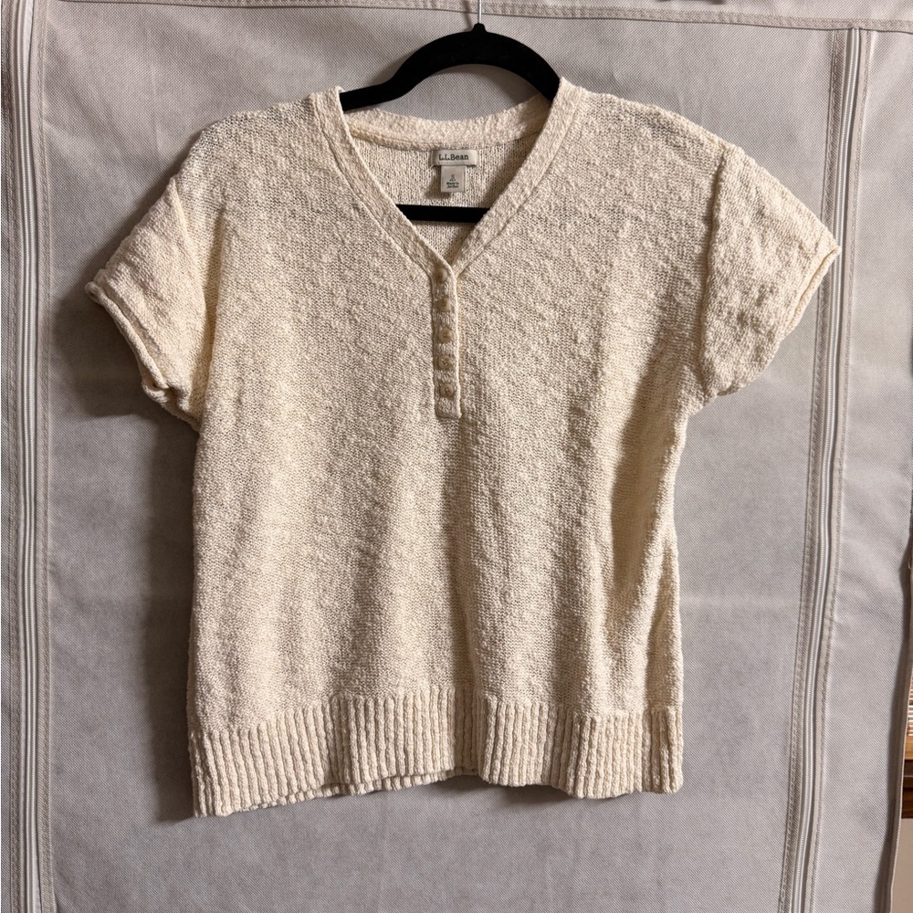 L.L. Bean Cream Short-Sleeve Textured Henley Sweater Top